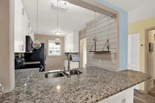 4909 Gulf Dr, Holmes Beach, FL 34217 - Photo 6