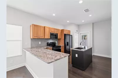 2107 W Cherry Street, Tampa, FL 33607 - Photo 8