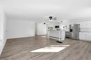 100 Kostka Dr, Brooksville, FL 34604 - Photo 12