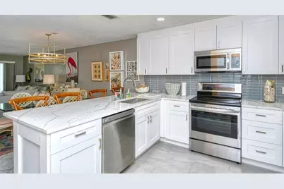 1255 E Peppertree Drive #101, Sarasota, FL 34242 - Photo 2