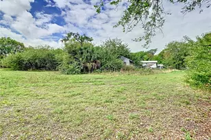 1518 27th St SE, Ruskin, FL 33570 - Photo 6