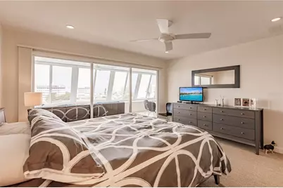 1200 E Peppertree Lane #402, Sarasota, FL 34242 - Photo 16