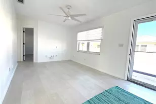 12400 Park Blvd, Seminole, FL 33772 - Photo 6