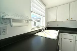 12400 Park Blvd, Seminole, FL 33772 - Photo 12