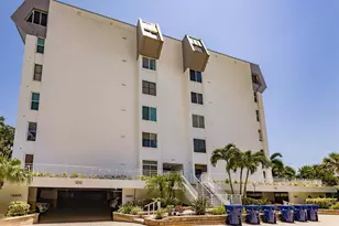 1200 E Peppertree Ln, Sarasota, FL 34242 - Photo 2