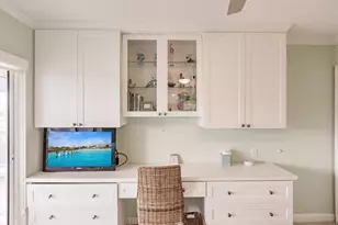 1200 E Peppertree Ln, Sarasota, FL 34242 - Photo 16