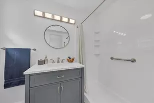 224 6th Ave N, Saint Petersburg, FL 33701 - Photo 18