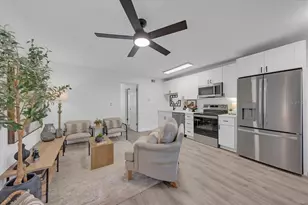 224 6th Ave N, Saint Petersburg, FL 33701 - Photo 2