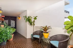 5700 Mariner St, Tampa, FL 33609 - Photo 2