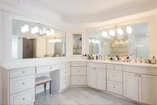 5700 Mariner St, Tampa, FL 33609 - Photo 30