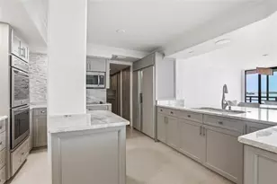 5700 Mariner St, Tampa, FL 33609 - Photo 12