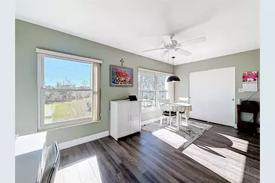 2459 Columbia Drive #31, Clearwater, FL 33763 - Photo 8