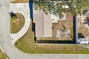 6533 26th St N, Saint Petersburg, FL 33702 - Photo 52