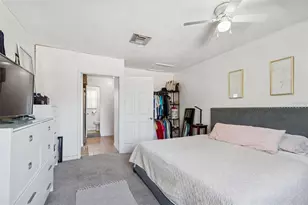 6533 26th St N, Saint Petersburg, FL 33702 - Photo 28