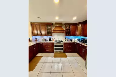 9611 Cypress Brook Road, Tampa, FL 33647 - Photo 6