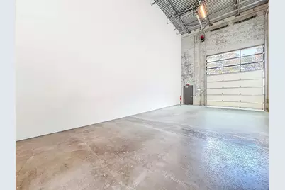 6500 Motor Enclave Way #1111, Tampa, FL 33610 - Photo 2