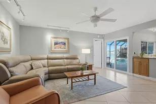 2316 S Shore Dr SE, Saint Petersburg, FL 33705 - Photo 14