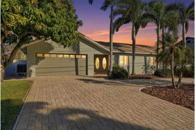 2316 S Shore Drive SE, Saint Petersburg, FL 33705 - Photo 46