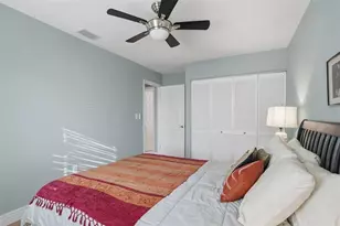 2316 S Shore Dr SE, Saint Petersburg, FL 33705 - Photo 28