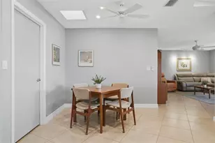 2316 S Shore Dr SE, Saint Petersburg, FL 33705 - Photo 20