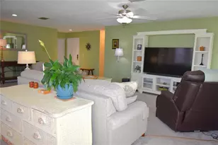 121 Fernwood Cir, Seminole, FL 33777 - Photo 10