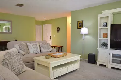 121 Fernwood Circle #121, Seminole, FL 33777 - Photo 12