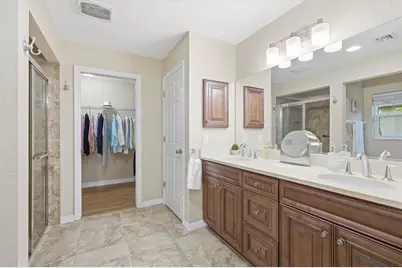 12710 SW Lake Side Drive, Lake Suzy, FL 34269 - Photo 18