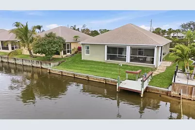 12710 SW Lake Side Drive, Lake Suzy, FL 34269 - Photo 30