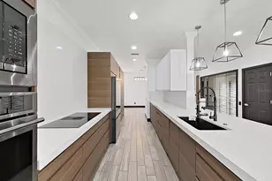 2202 Landside Dr, Valrico, FL 33594 - Photo 20