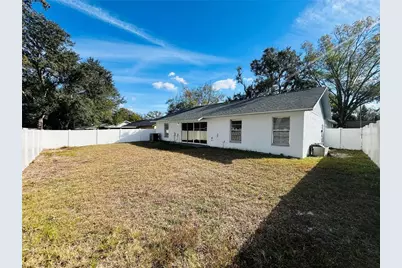 7516 S Sanibel Circle, Temple Terrace, FL 33637 - Photo 8