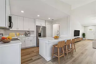 4675 56th Dr E, Bradenton, FL 34203 - Photo 4