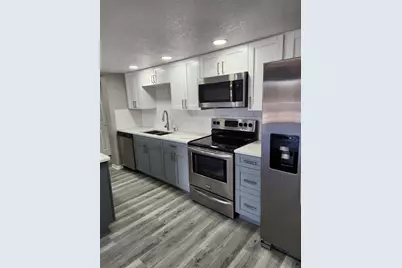 5541 Bay Boulevard #403, Port Richey, FL 34668 - Photo 8