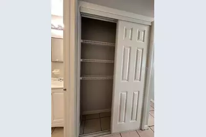 10407 N Jasmine Avenue #B, Tampa, FL 33612 - Photo 10