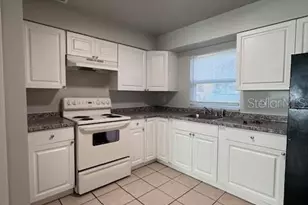 10407 N Jasmine Ave, Tampa, FL 33612 - Photo 2