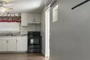 1246 31st St NW, Winter Haven, FL 33881 - Photo 10