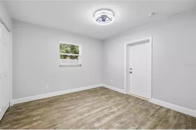 5698 38th Avenue N, Saint Petersburg, FL 33710 - Photo 18