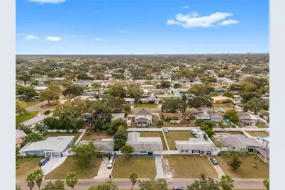 5698 38th Avenue N, Saint Petersburg, FL 33710 - Photo 46