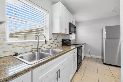 5698 38th Avenue N, Saint Petersburg, FL 33710 - Photo 24