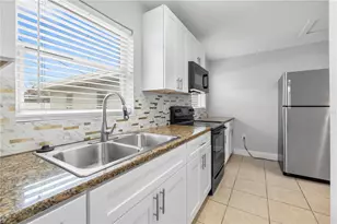 5698 38th Ave N, Saint Petersburg, FL 33710 - Photo 24