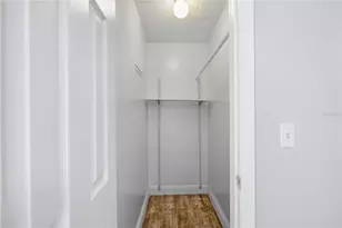 5698 38th Ave N, Saint Petersburg, FL 33710 - Photo 16