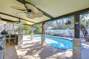 5008 Country Hills Dr, Tampa, FL 33624 - Photo 26