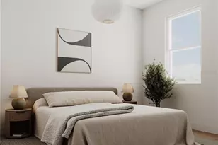 379 13th St N, Saint Petersburg, FL 33705 - Photo 12