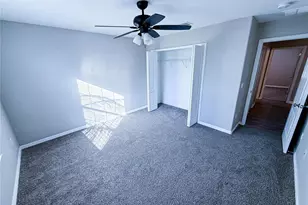 909 Meadow Glade Dr, Ruskin, FL 33570 - Photo 32