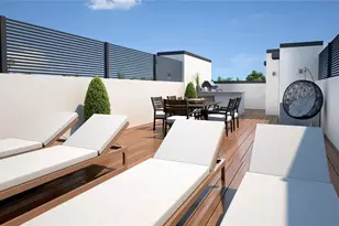 373 13th St N, Saint Petersburg, FL 33705 - Photo 18