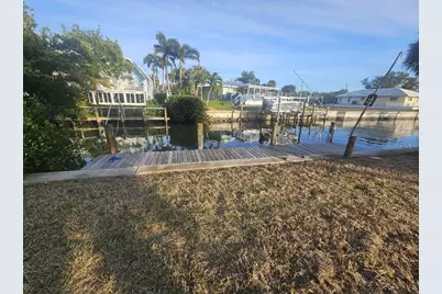 251 Winson Avenue, Englewood, FL 34223 - Photo 2