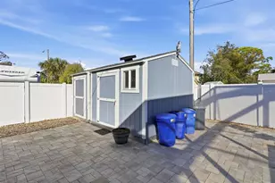 2551 Casilla Way S, Saint Petersburg, FL 33712 - Photo 24