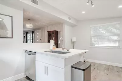 4105 W Bay Avenue, Tampa, FL 33616 - Photo 4