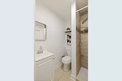 656 59th Street S, Saint Petersburg, FL 33702 - Photo 18