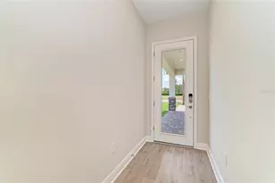 35517 Stableton Ln, Zephyrhills, FL 33541 - Photo 10