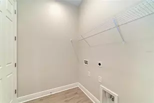 35517 Stableton Ln, Zephyrhills, FL 33541 - Photo 28